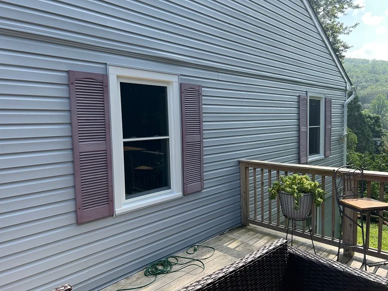 Custom aluminum capping around windows